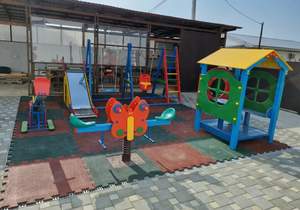 Дом 461м², 3-этажный, участок 11 сот.