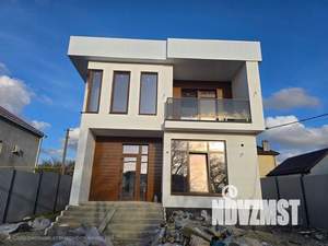 Дом 210м², 2-этажный, участок 6 сот.