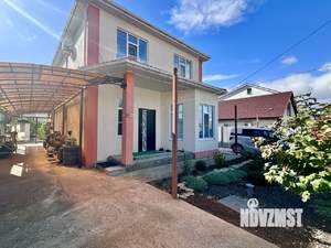 Дом 140м², 2-этажный, участок 6 сот.