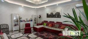 Дом 202м², 2-этажный, участок 5 сот.