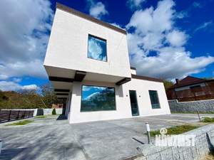 Дом 362м², 2-этажный, участок 8 сот.