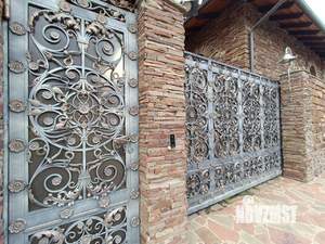 Дом 213м², 2-этажный, участок 5 сот.