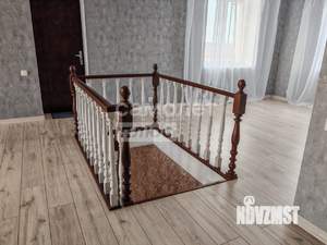 Дом 280м², 3-этажный, участок 6 сот.