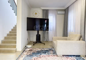 Дом 175м², 2-этажный, участок 6 сот.