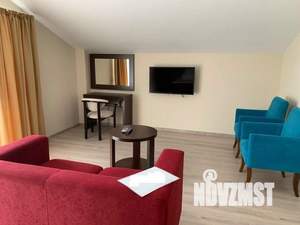 Дом 140м², 2-этажный, участок 4 сот.