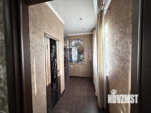 Дом 191м², 2-этажный, участок 4 сот.