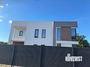 Дом 209м², 2-этажный, участок 3 сот.