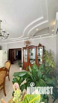 Дом 300м², 2-этажный, участок 8 сот.