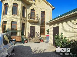 Дом 206м², 2-этажный, участок 5 сот.