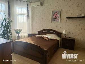 Дом 206м², 2-этажный, участок 5 сот.