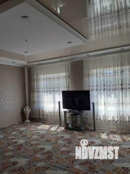 Дом 208м², 2-этажный, участок 6 сот.