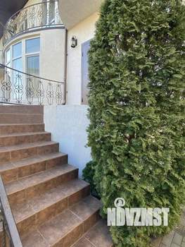 Дом 485м², 2-этажный, участок 6 сот.