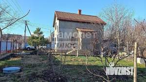 Дом 98м², 2-этажный, участок 8 сот.