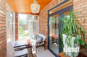 Дом 216м², 1-этажный, участок 9 сот.