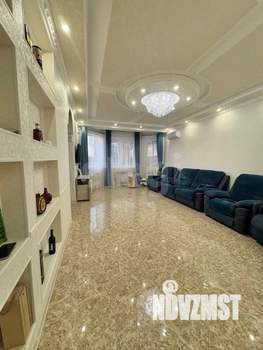 Дом 153м², 2-этажный, участок 4 сот.