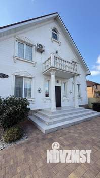 Дом 300м², 2-этажный, участок 8 сот.