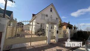 Дом 300м², 2-этажный, участок 8 сот.