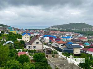 Дом 480м², 4-этажный, участок 8 сот.