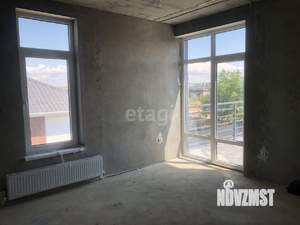 Дом 180м², 2-этажный, участок 6 сот.