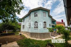 Дом 252м², 2-этажный, участок 8 сот.