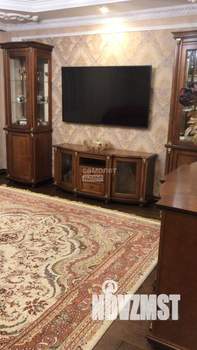 Коттедж 304м², 2-этажный, участок 6 сот.