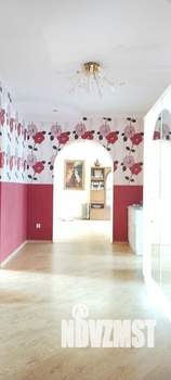 Дом 220м², 2-этажный, участок 7 сот.