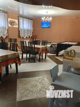 Дом 560м², 3-этажный, участок 6 сот.