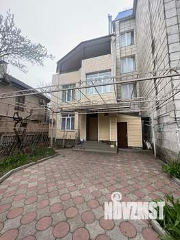 Дом 205м², 2-этажный, участок 4 сот.