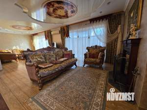 Коттедж 374м², 3-этажный, участок 11 сот.