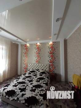 Дом 208м², 2-этажный, участок 6 сот.