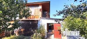 Таунхаус 77м², 22-этажный, участок 4 сот.