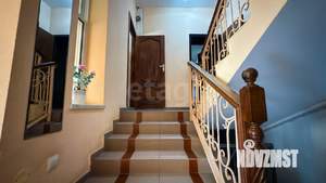 Дом 670м², 3-этажный, участок 4 сот.