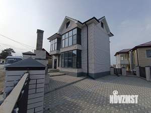 Дом 303м², 2-этажный, участок 4 сот.