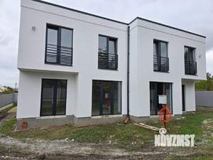 Дом 144м², 2-этажный, участок 5 сот.