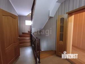 Дом 323м², 3-этажный, участок 6 сот.