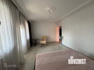 Дом 168м², 2-этажный, участок 4 сот.