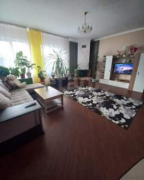 Дом 180м², 2-этажный, участок 4 сот.