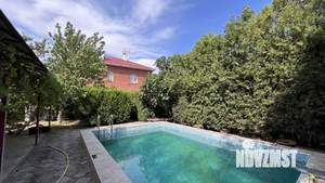 Дом 377м², 2-этажный, участок 10 сот.