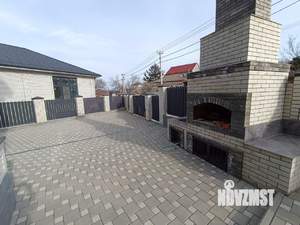 Дом 303м², 2-этажный, участок 4 сот.