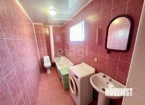 Дом 99м², 3-этажный, участок 8 сот.