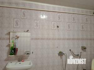 Дом 260м², 3-этажный, участок 6 сот.