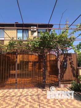 Таунхаус 115м², 2-этажный, участок 1 сот.