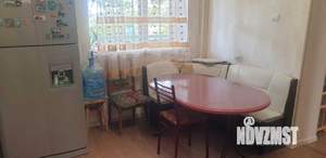 Дом 289м², 2-этажный, участок 10 сот.