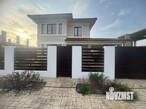 Коттедж 215м², 2-этажный, участок 6 сот.