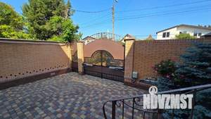 Дом 234м², 2-этажный, участок 6 сот.