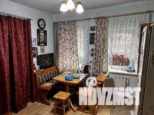 Дом 60м², 2-этажный, участок 40 сот.