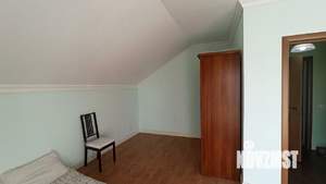 Дом 145м², 2-этажный, участок 4 сот.