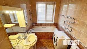 Дом 269м², 2-этажный, участок 4 сот.