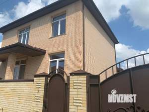 Дом 221м², 2-этажный, участок 5 сот.