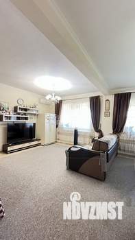 Коттедж 112м², 2-этажный, участок 8 сот.